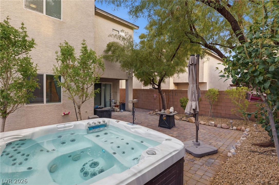 7283 Sterling Rock Avenue