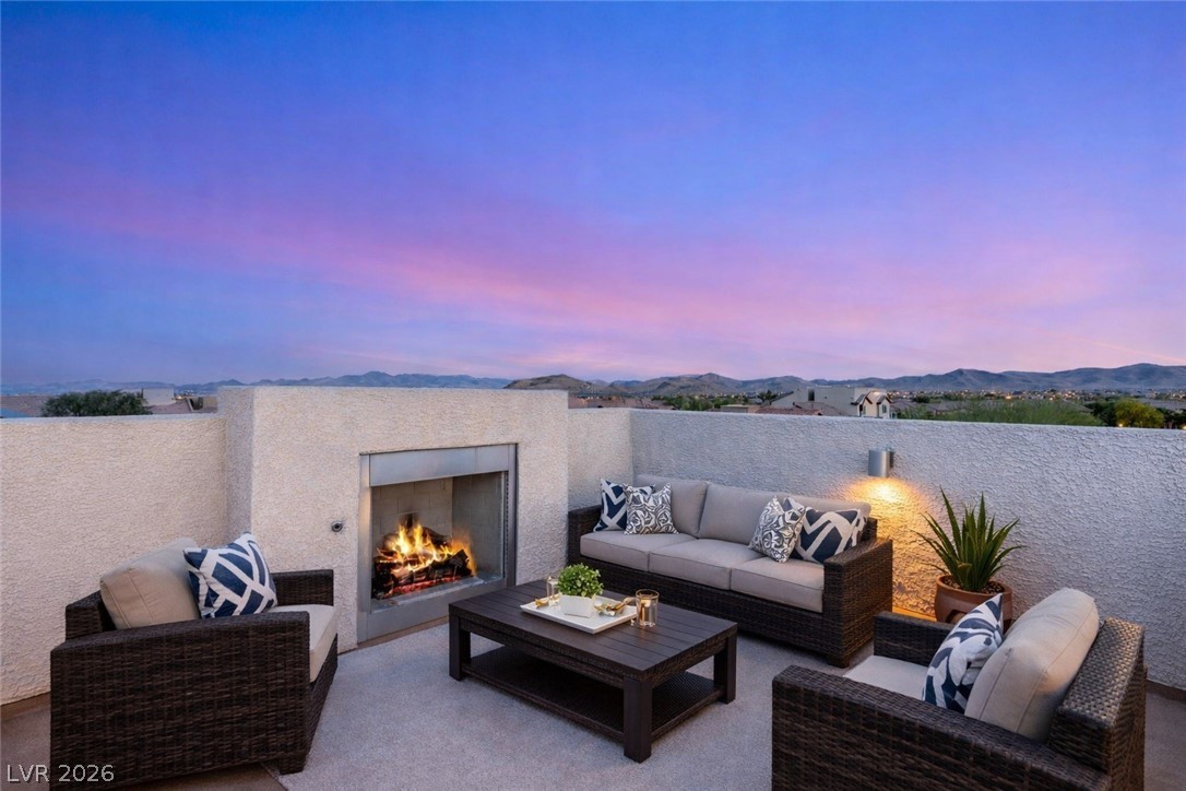 7283 Sterling Rock Avenue