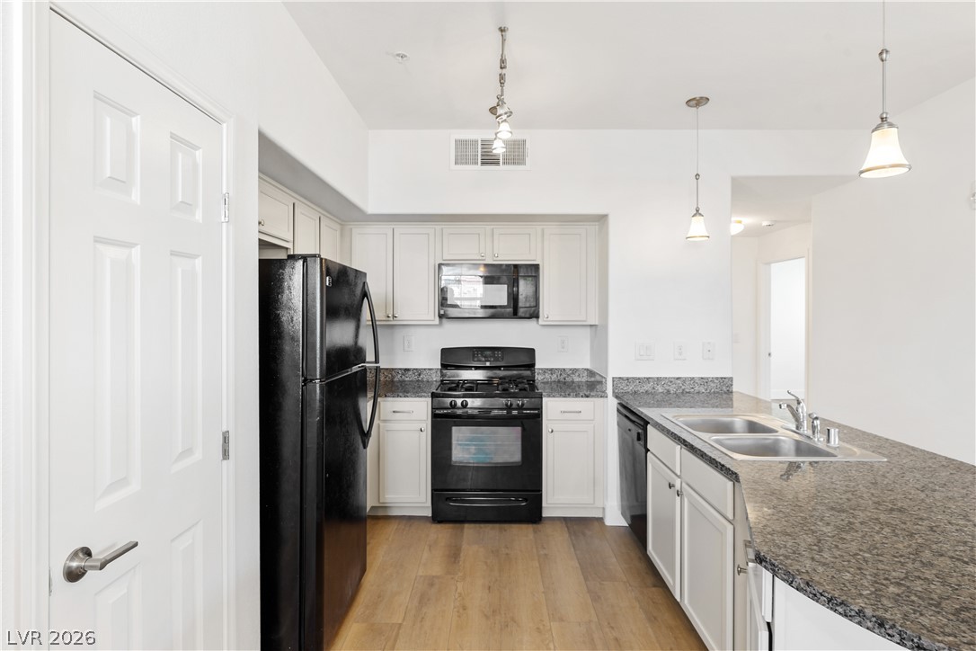 50 Aura De Blanco Street 6204