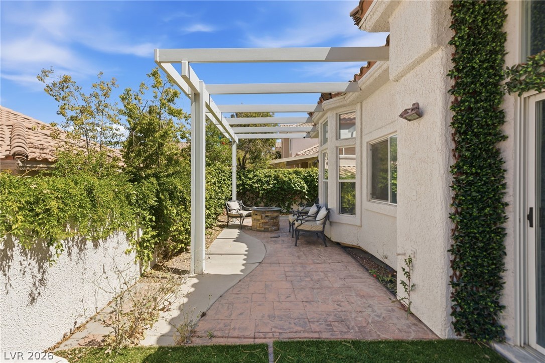 9208 Sunnyfield Drive