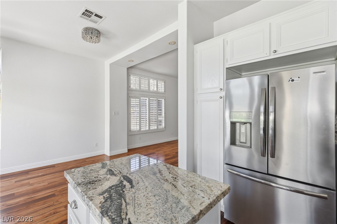 9208 Sunnyfield Drive