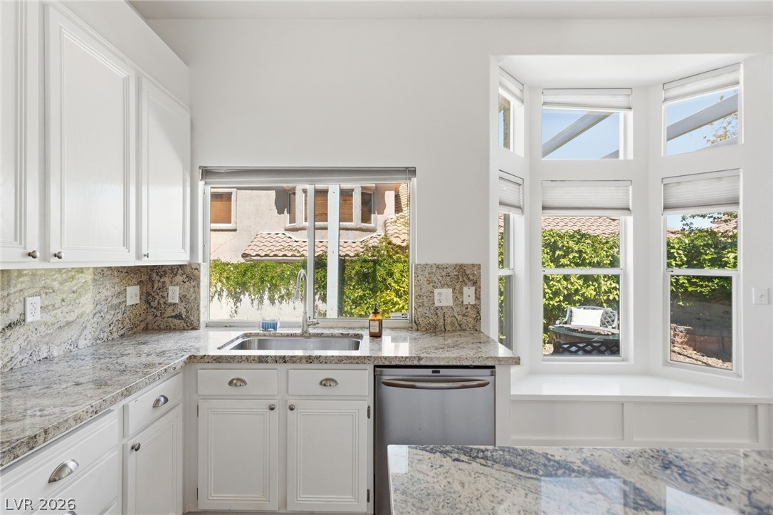 9208 Sunnyfield Drive