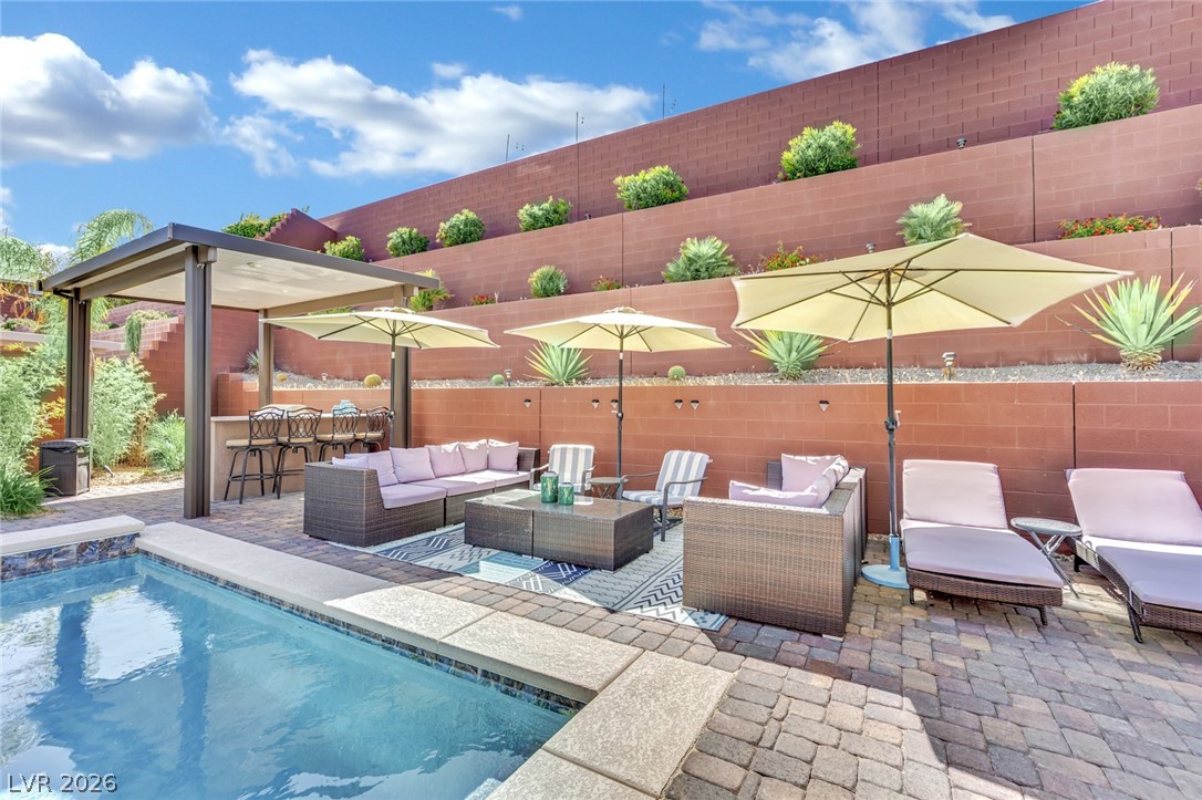 5523 Kyle Peak Court