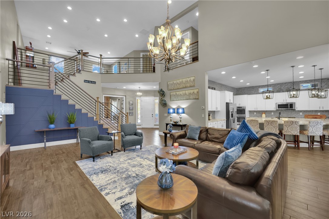 5523 Kyle Peak Court