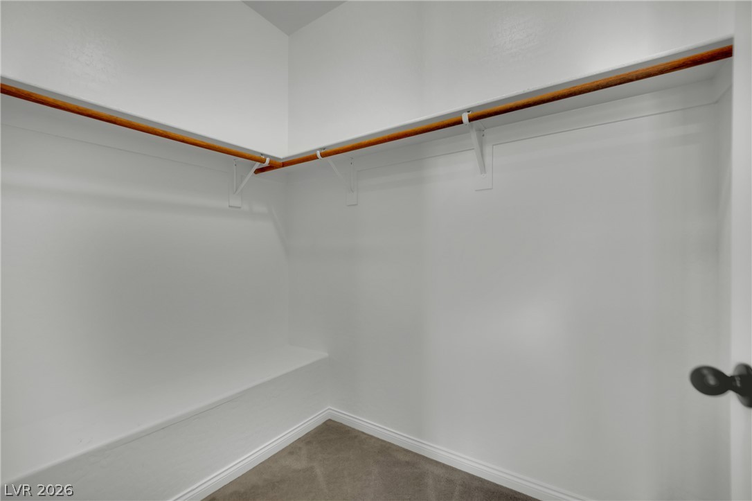 5523 Kyle Peak Court