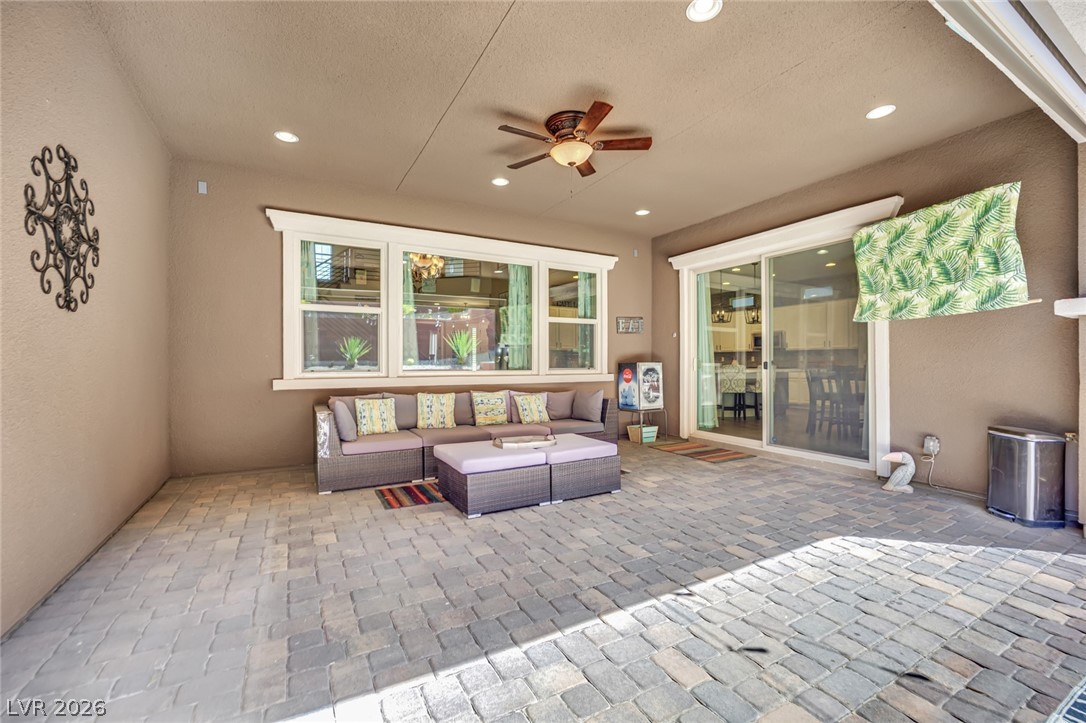 5523 Kyle Peak Court