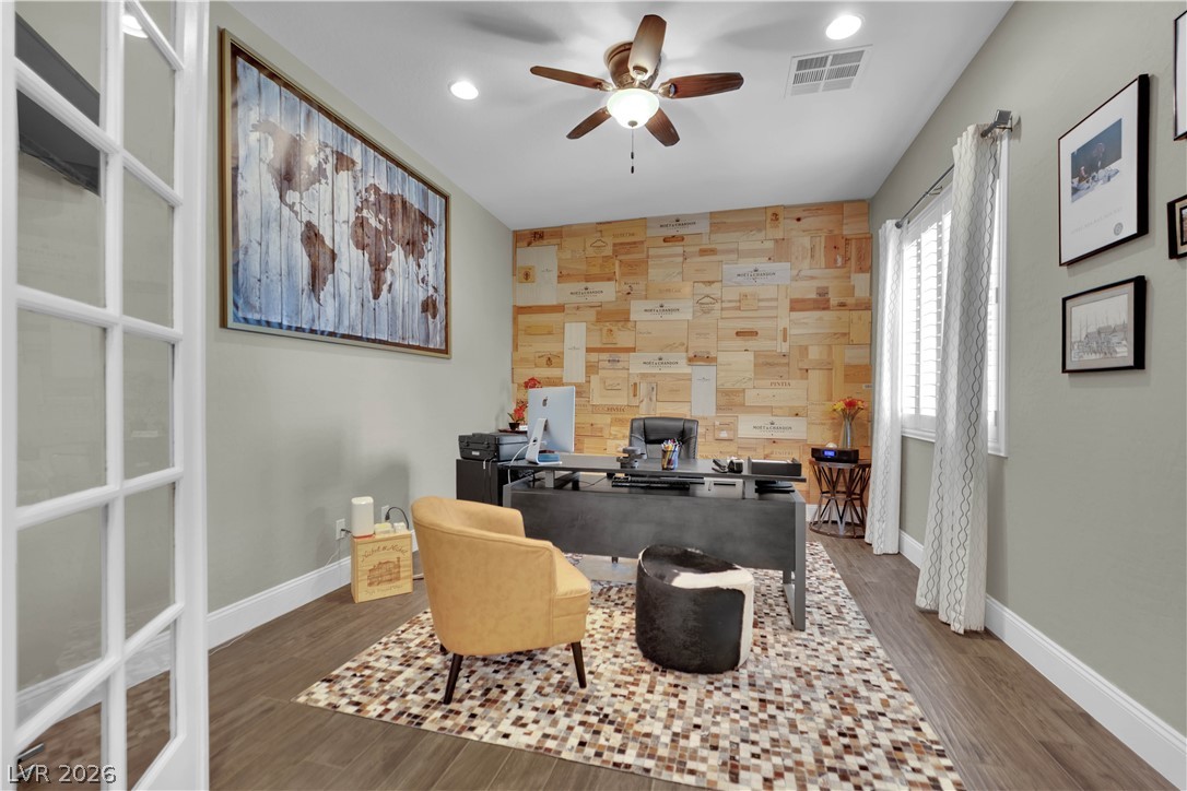 5523 Kyle Peak Court