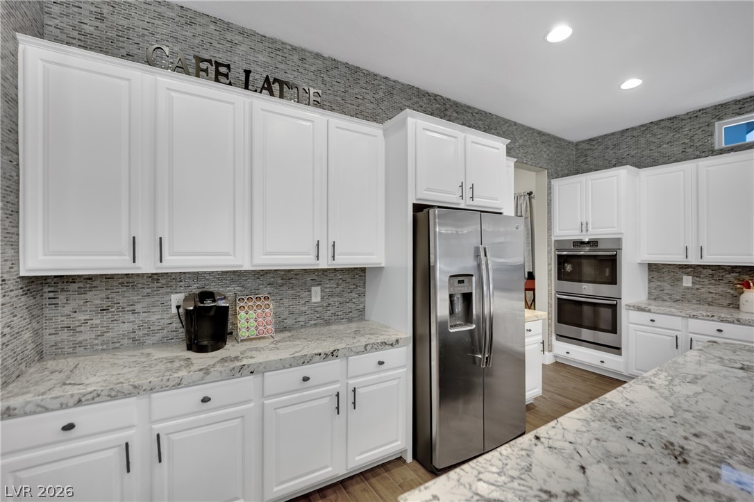 5523 Kyle Peak Court