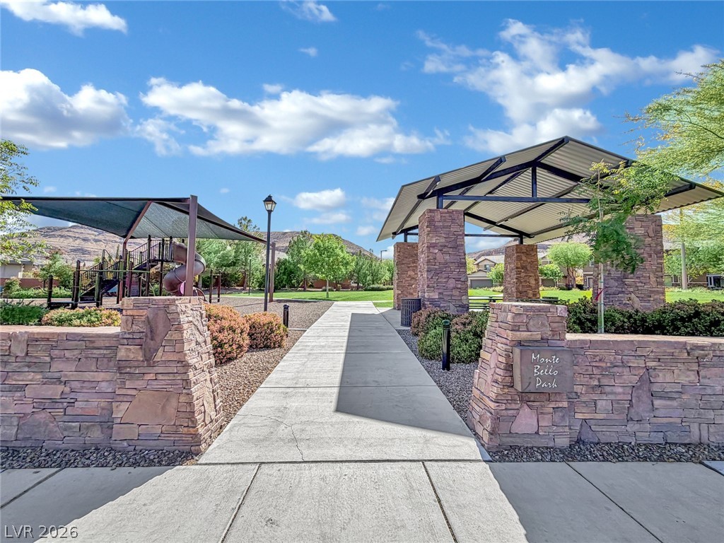 5523 Kyle Peak Court