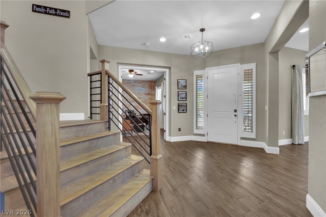 5523 Kyle Peak Court