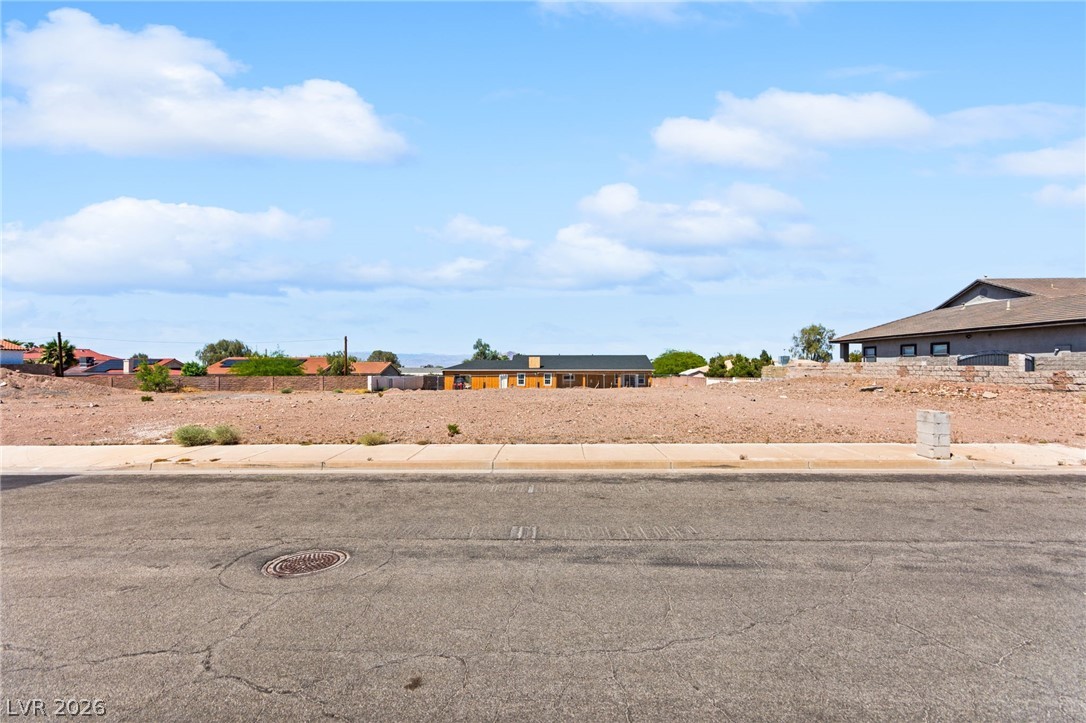 320 East Kimberly Drive