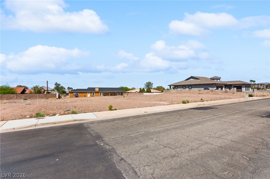 320 East Kimberly Drive