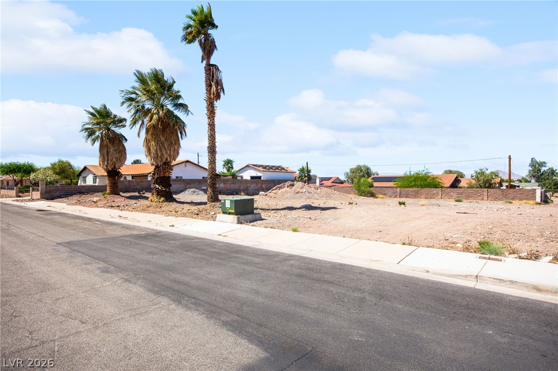 320 East Kimberly Drive