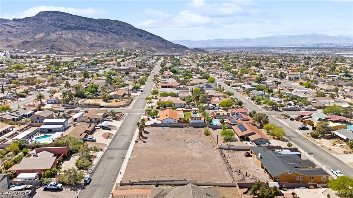 310 East Kimberly Drive