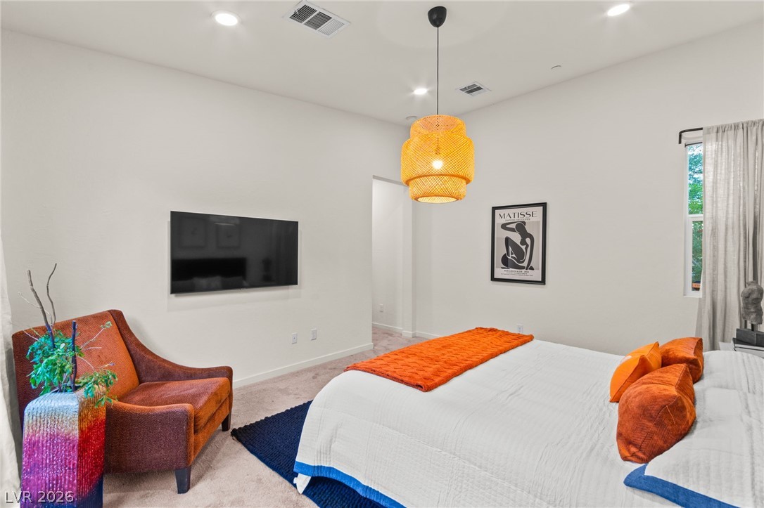 809 Langham Court
