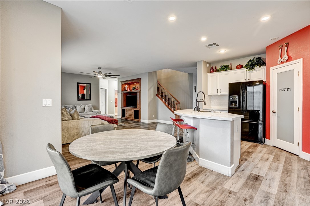 7821 Red Leaf Drive