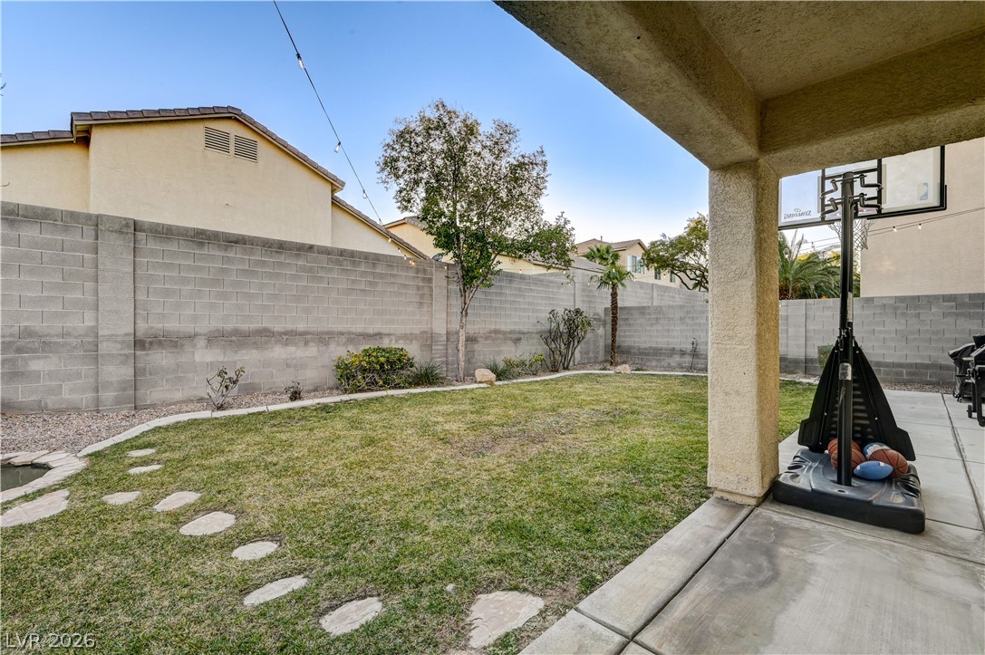 7821 Red Leaf Drive