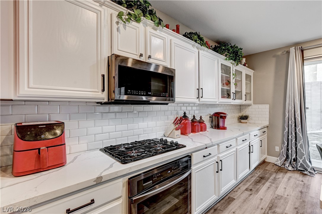 7821 Red Leaf Drive