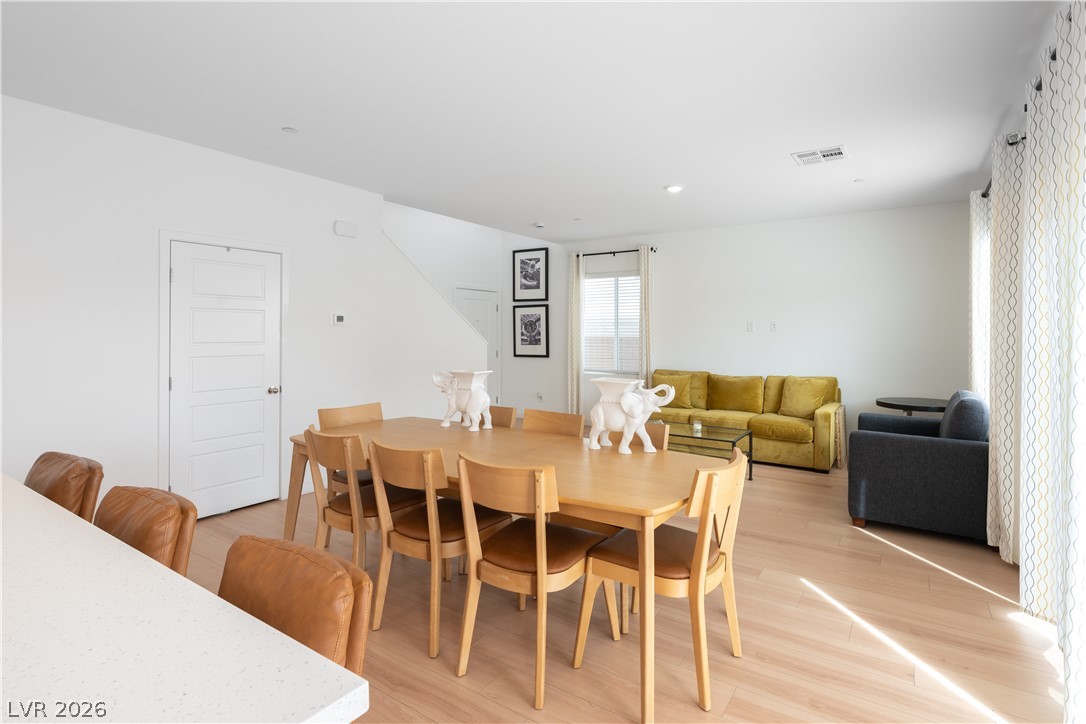 424 Isla Enclave Way