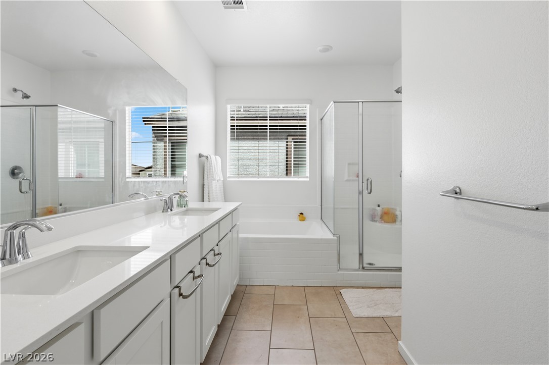 424 Isla Enclave Way