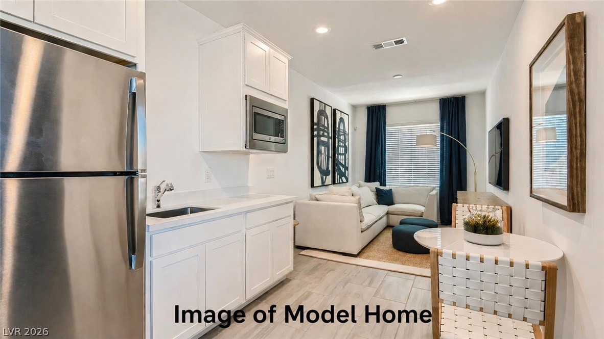 424 Isla Enclave Way