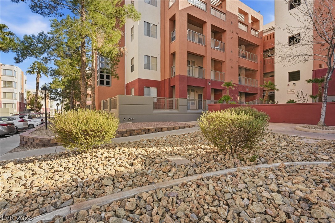 43 East Agate Avenue 209