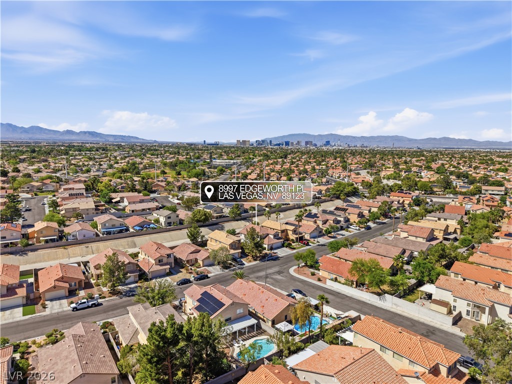 8997 Edgeworth Place