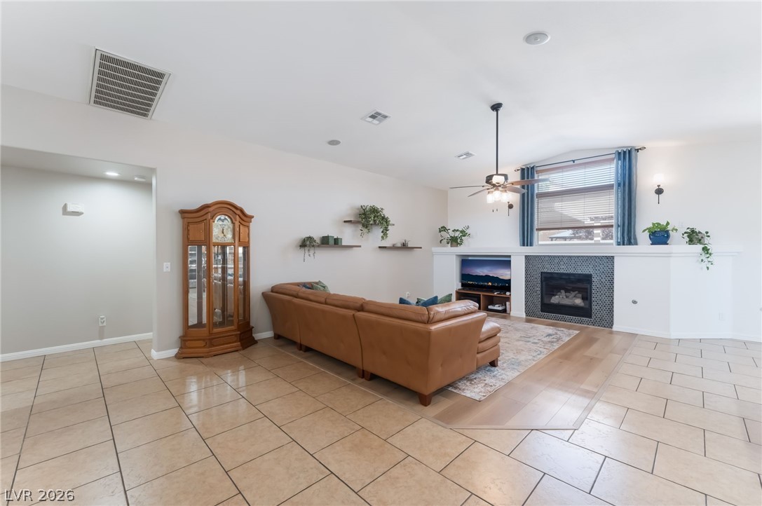 306 Violetta Avenue