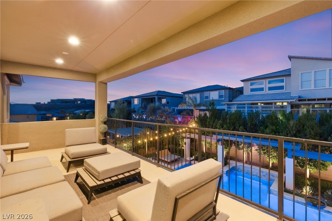 2158 Alto Vista Drive