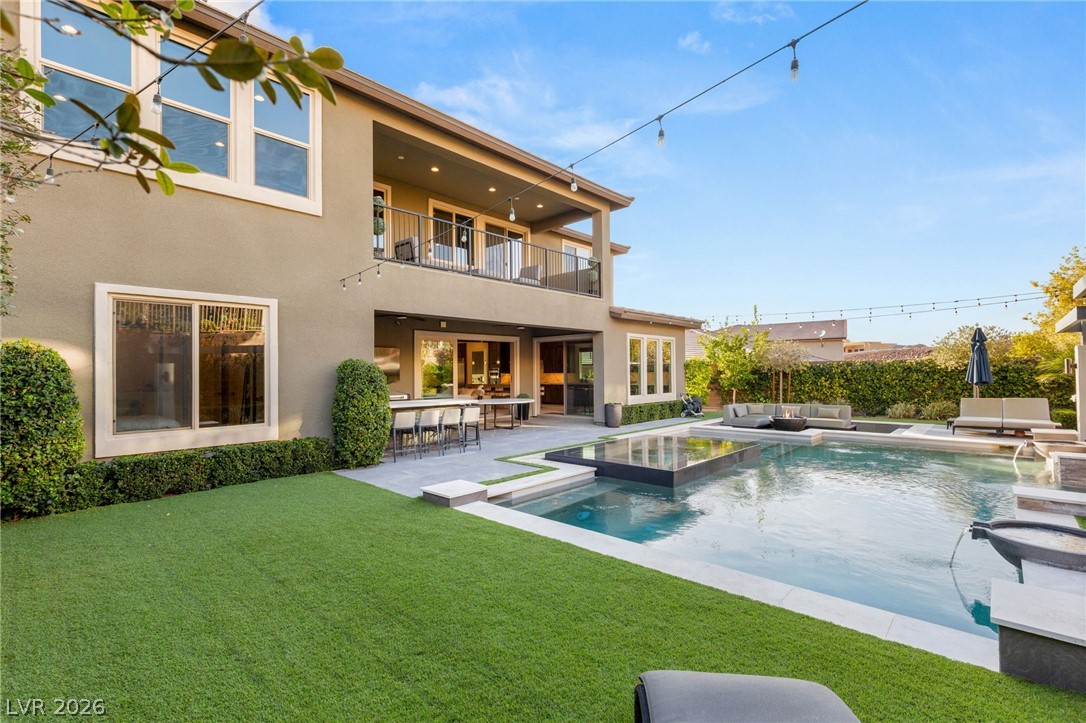 2158 Alto Vista Drive