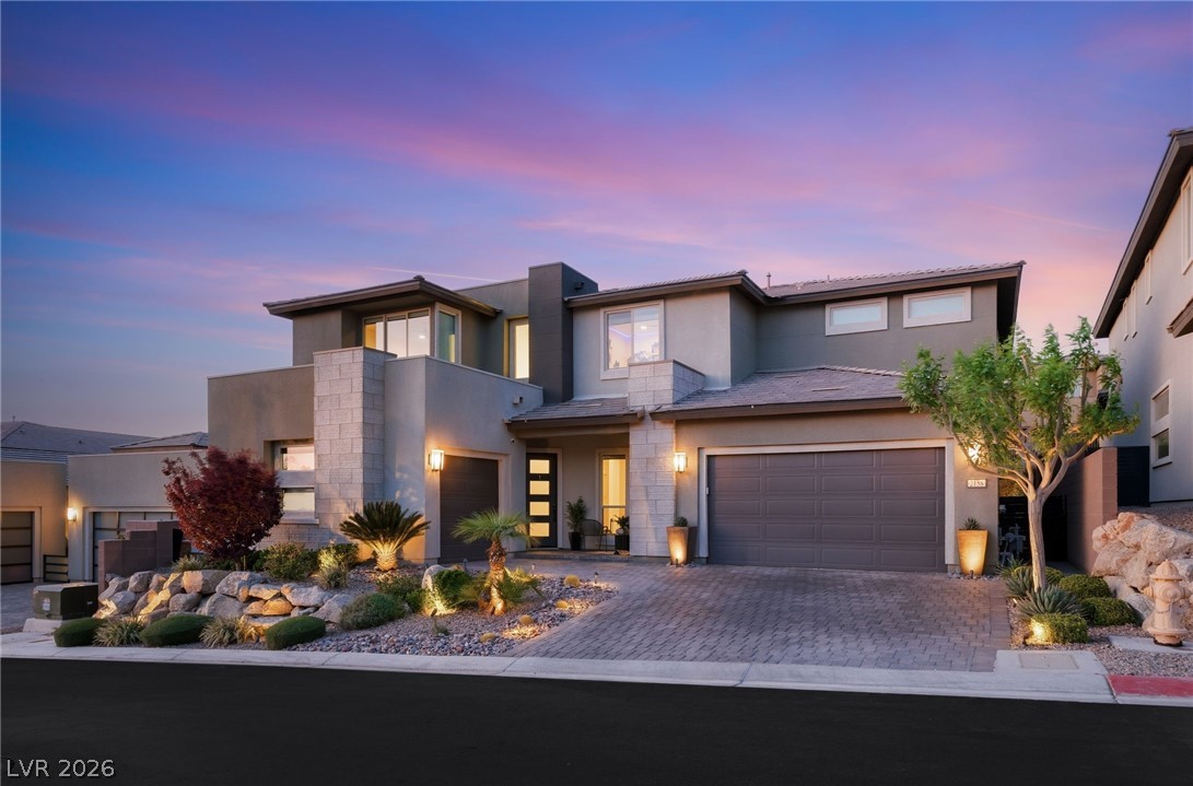 2158 Alto Vista Drive