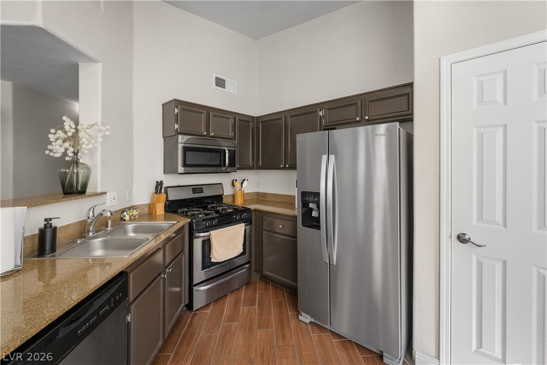 10001 Peace Way 2282