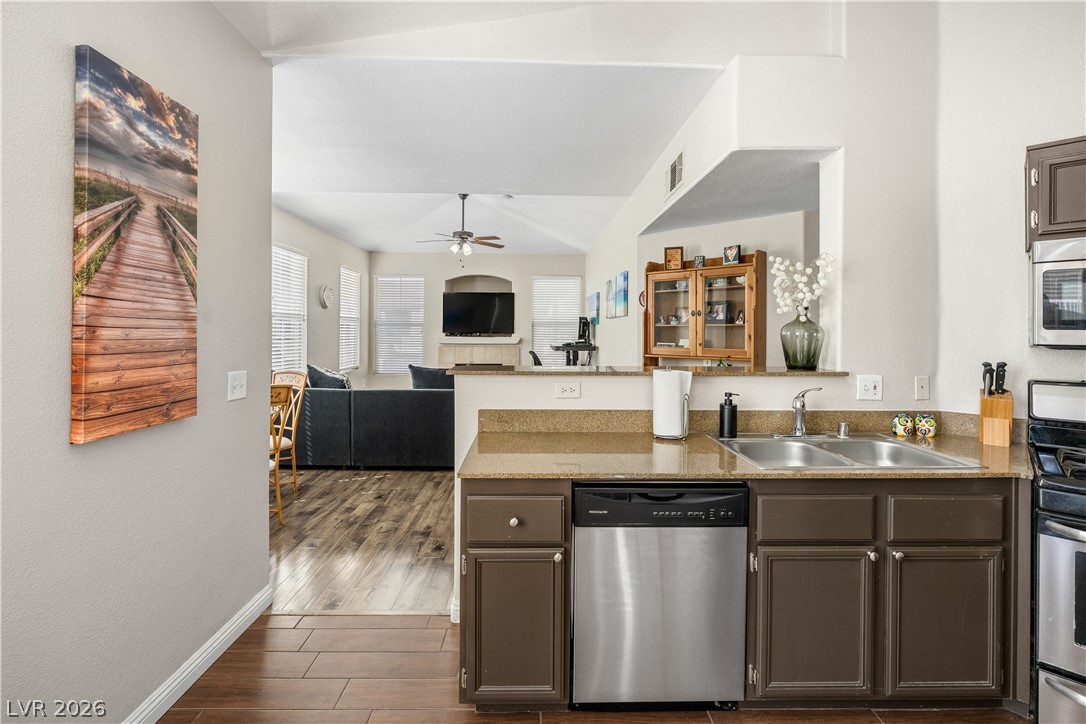 10001 Peace Way 2282