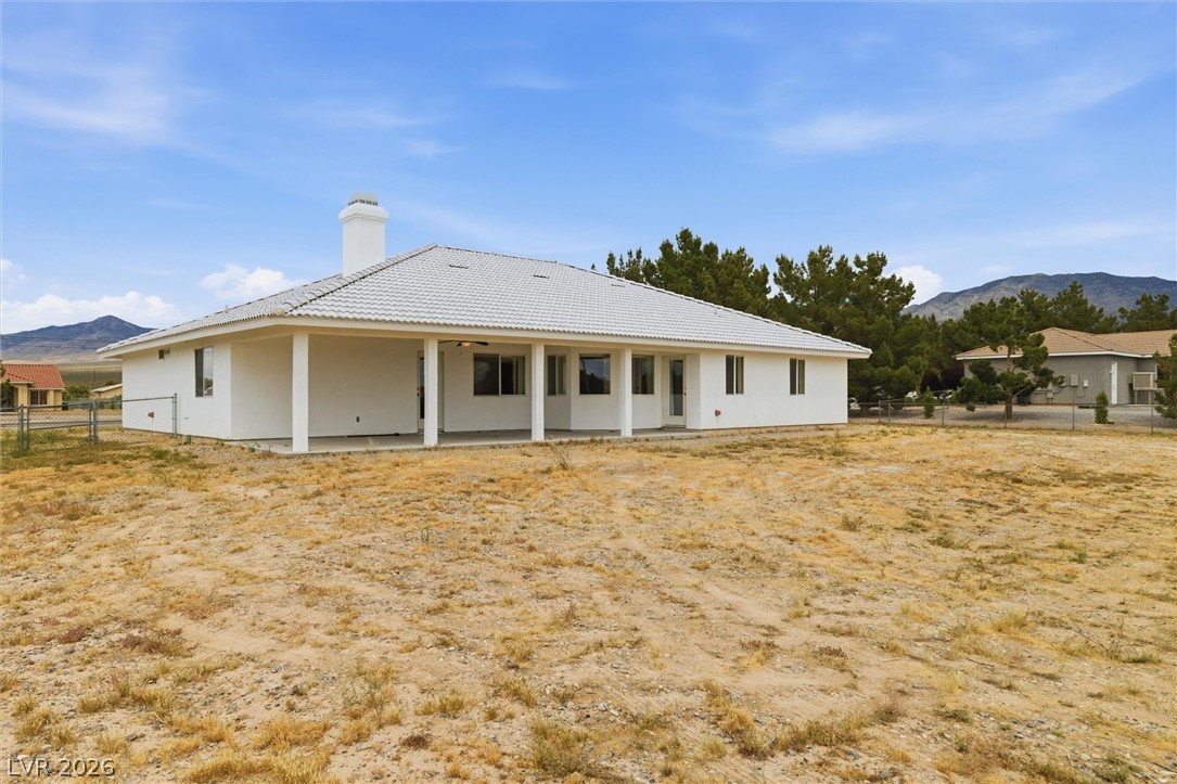 381 East Harris Farm Road