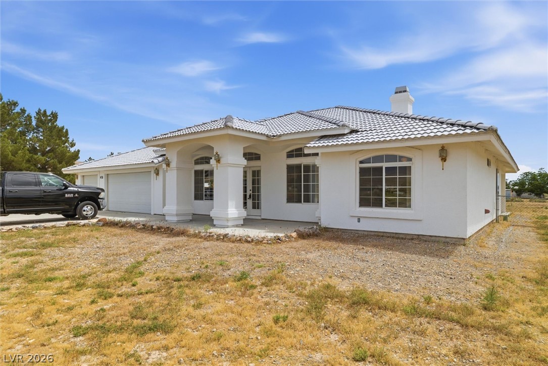 381 East Harris Farm Road