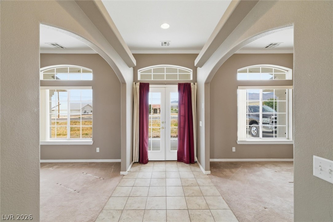 381 East Harris Farm Road