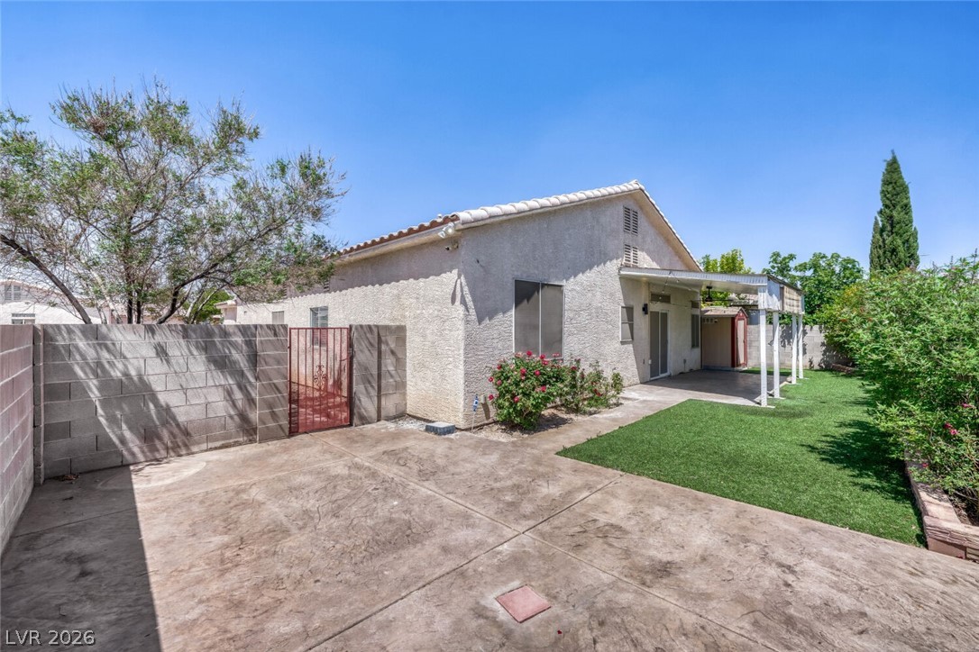 5228 Boca Del Mar Street