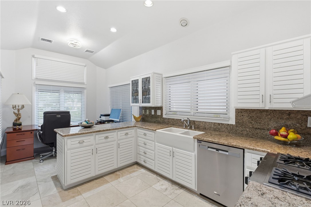 7943 Harbour Towne Avenue