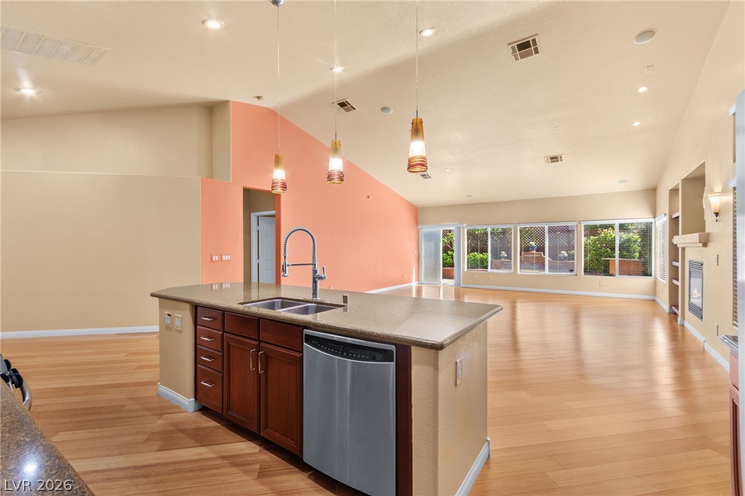 9171 Placer Bullion Avenue