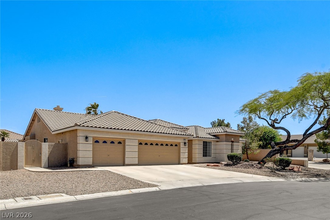 9400 Sienna Canyon Street