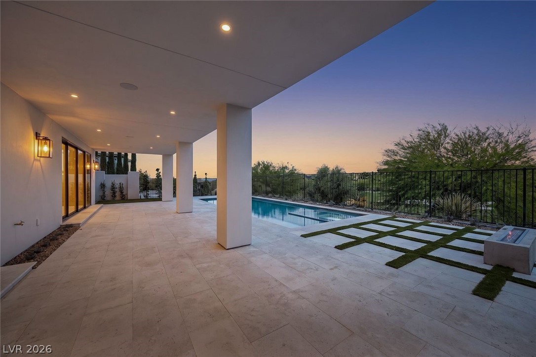 11523 Glowing Sunset Lane