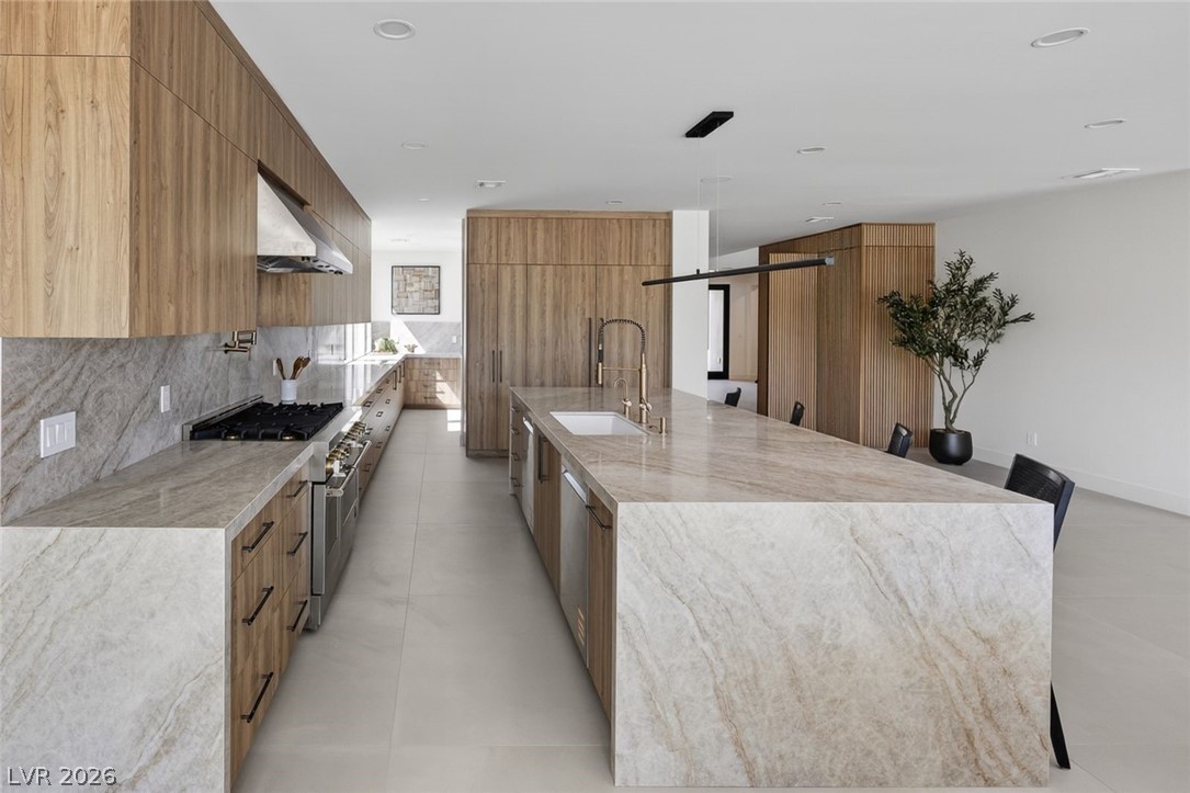 11523 Glowing Sunset Lane