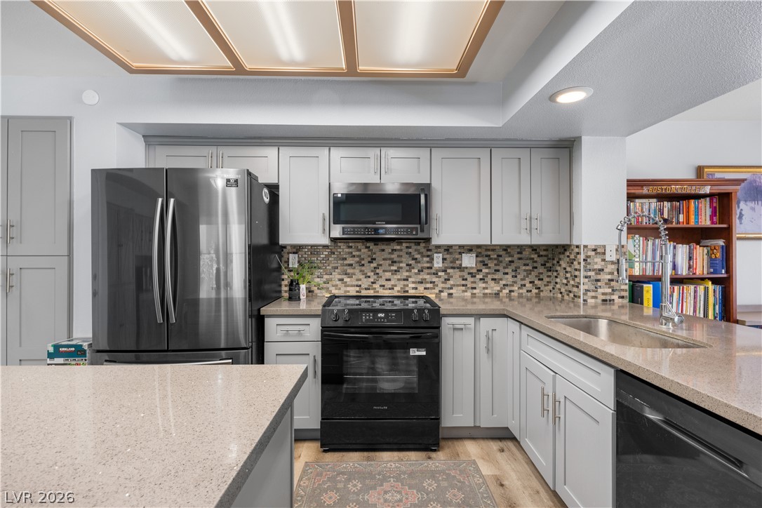 2620 Golden Sands Drive
