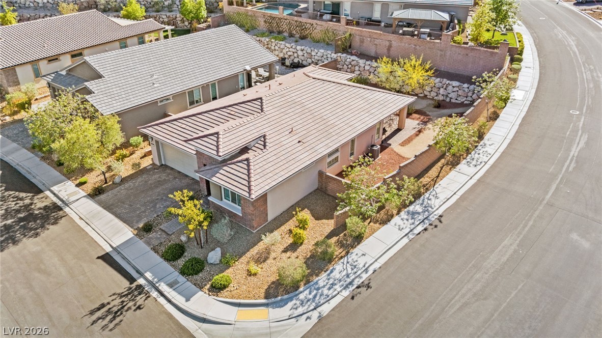 2761 Renewal Court