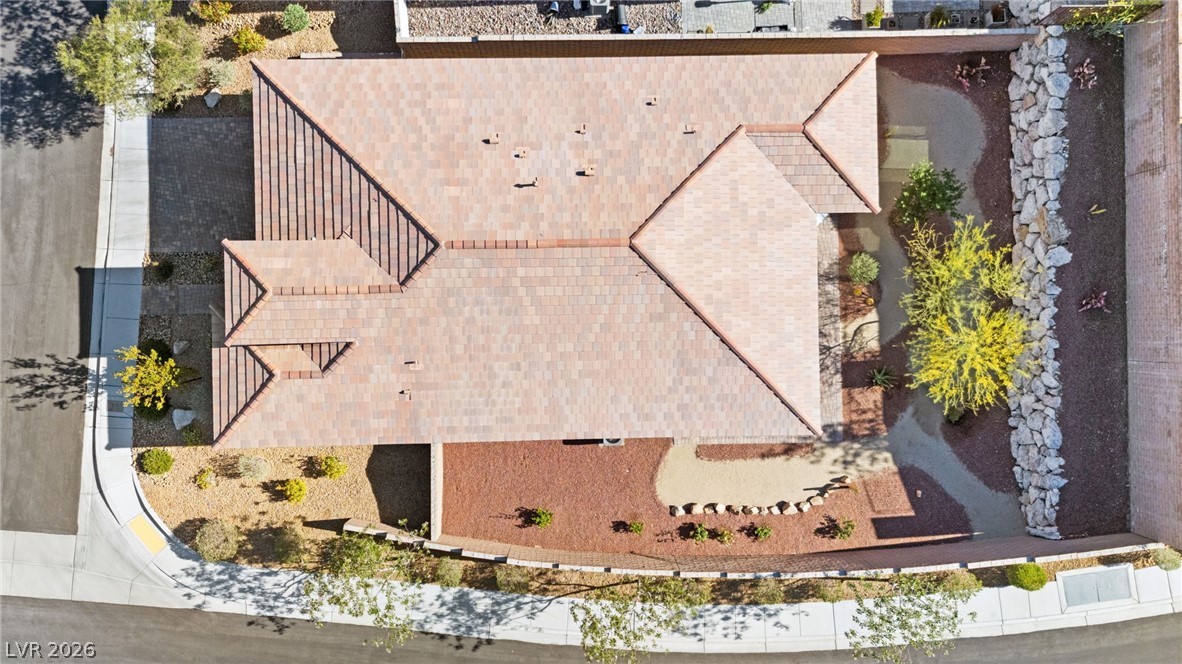 2761 Renewal Court