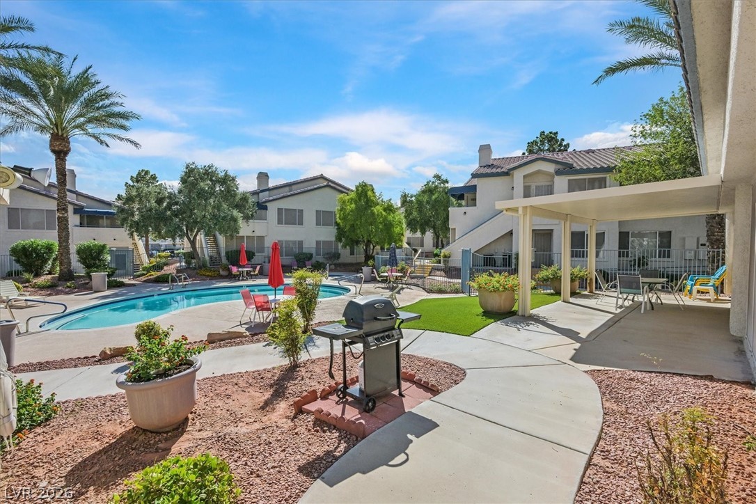 3425 East Russell Road 224
