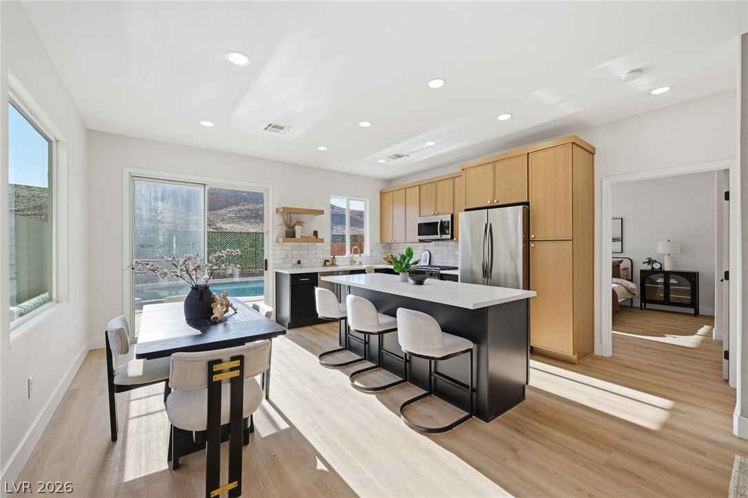 83 Rock Run Street