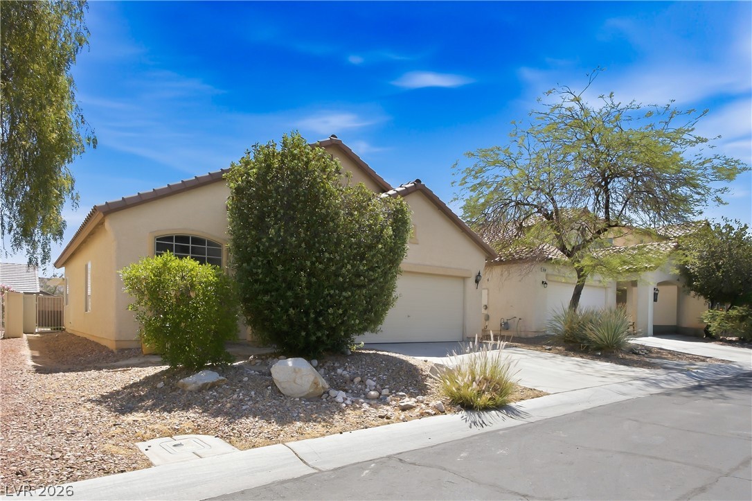4044 Clove Hitch Street