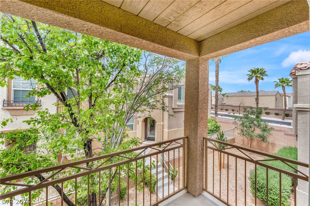 7561 Cutting Edge Court
