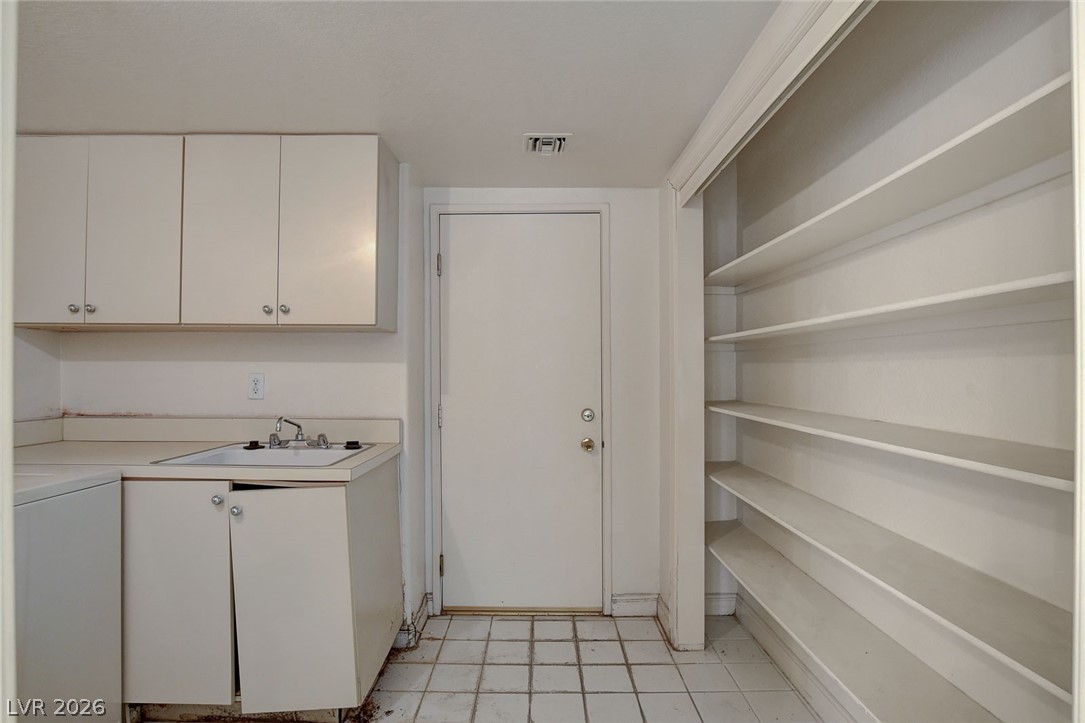 7637 Valley Green Drive 101